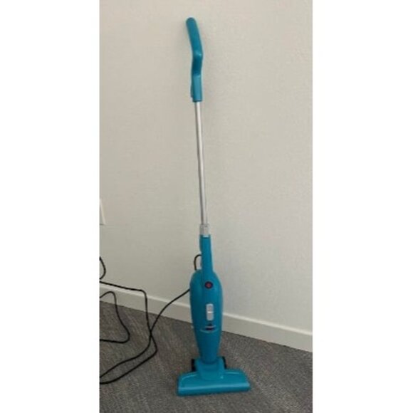 New Featherweight Stick Lightweight Bagless Vacuum With Crevice Tool - Picture 2 of 2
